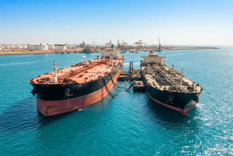 Ölpreise fallen weiter – Saudi-Arabien sichert alternative Exportrouten