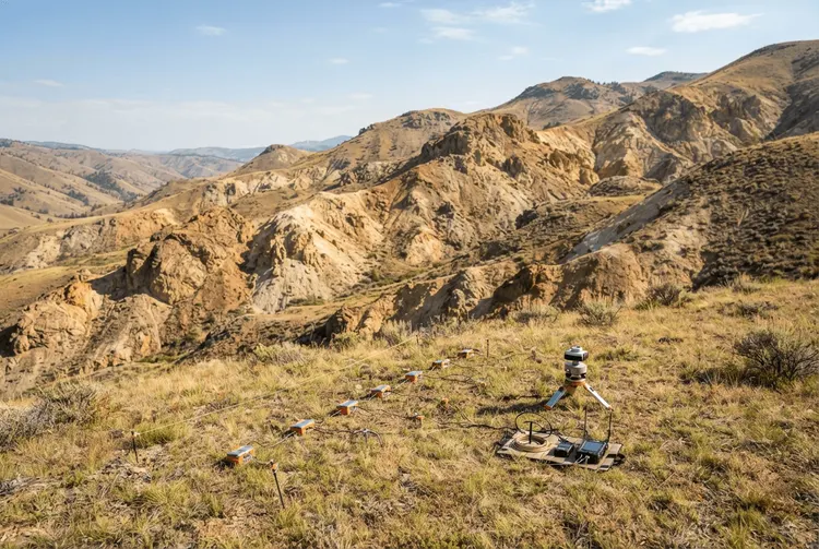 NevGold identifiziert neun hochrangige Bohrziele am Goldprojekt Nutmeg Mountain