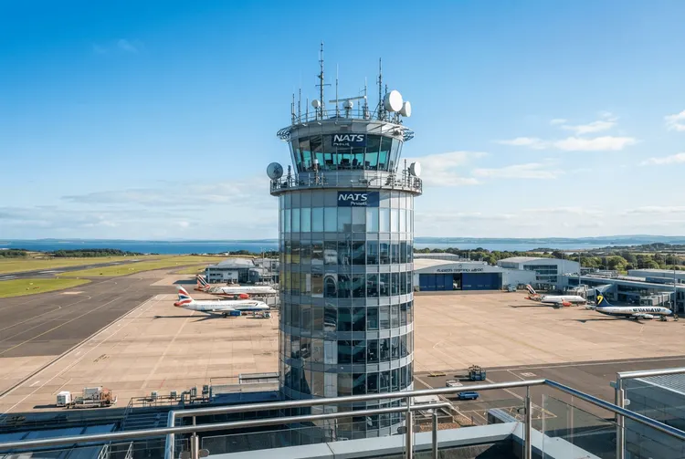 Flugsicherung Nats: Zweiter Ausfall binnen Wochen erschüttert britischen Luftverkehr