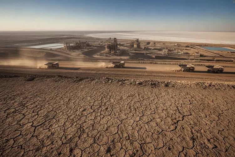 Wassermangel in der Atacama zwingt Bergbaukonzerne zu strategischen Entscheidungen
