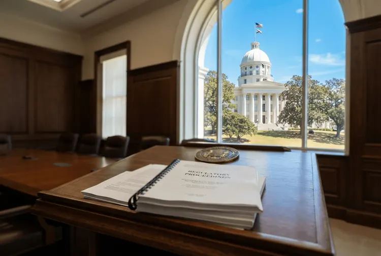 Alabama gibt Widerstand gegen Cannabis-Neuklassifizierung auf