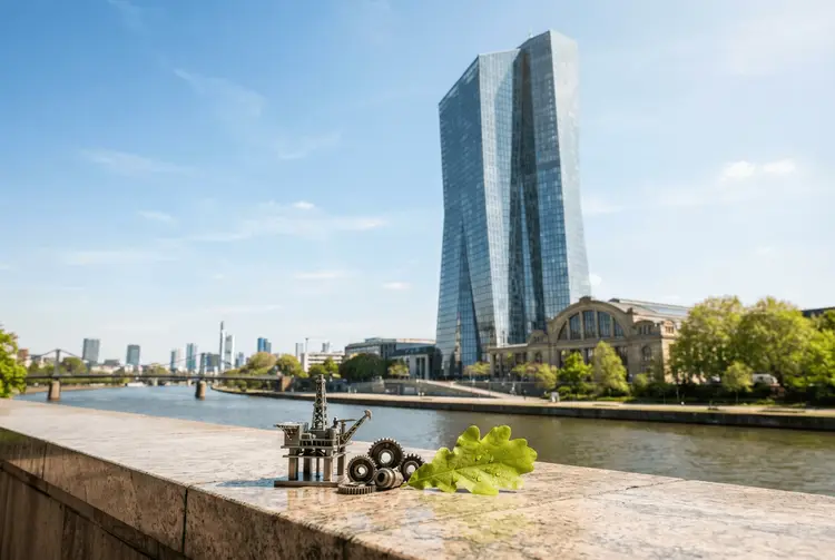 EZB-Politiker Dolenc: Inflationsrisiken steigen, restriktivere Leitzinsen möglich