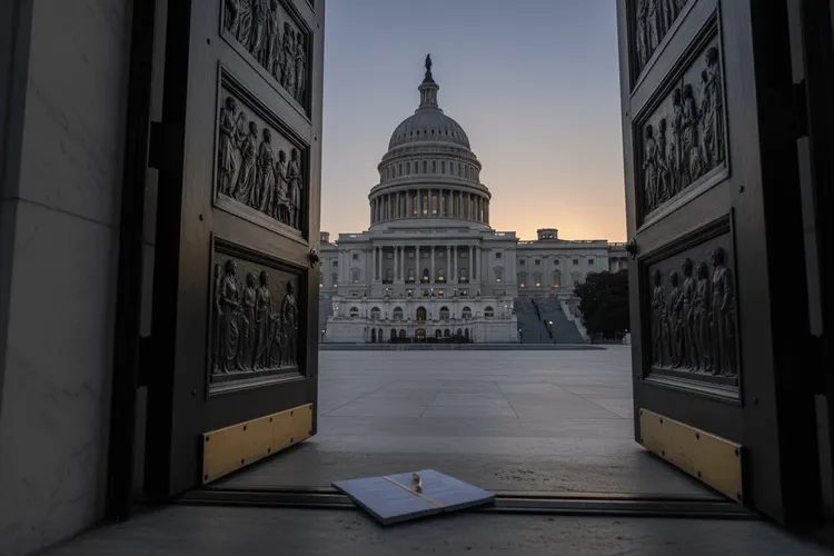 Trump beendet Government Shutdown: Regierung nimmt Arbeit wieder auf