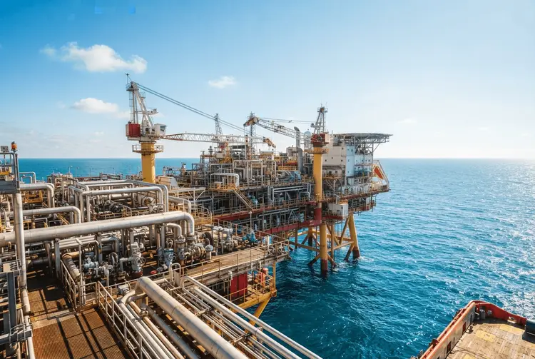 Energieaktien steigen, da globale Konflikte die Ölpreise antreiben