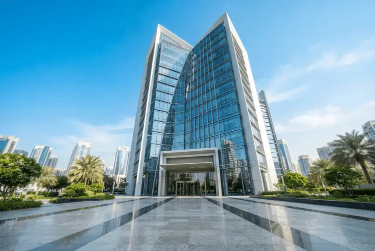 Apollo kauft fast 10 Prozent an Mubadala Capital