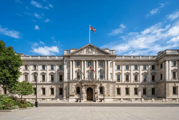 Britischer Haushalt: IFS warnt vor 35-Milliarden-Pfund-Lücke für Healey