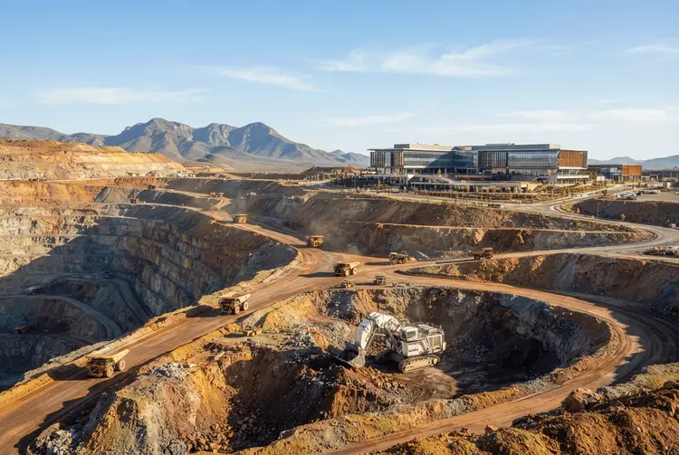 Rio Tinto plant deutliche Gehaltserhöhung für CEO Simon Trott