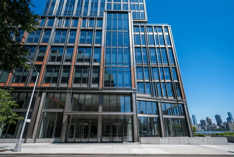Citi stuft Pershing Square auf „Sell" – Bewertung zu hoch