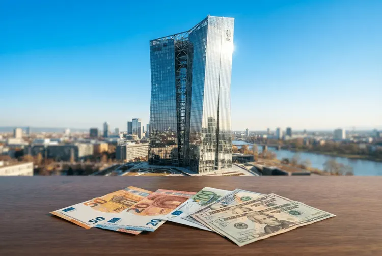 BofA sieht EUR/USD bis Jahresende bei 1,15 trotz wachsender Marktrisiken