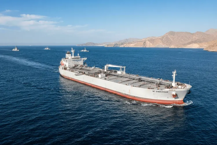 Ölmarkt im Fokus: Hormus bleibt zu, OPEC+ hält Produktion stabil