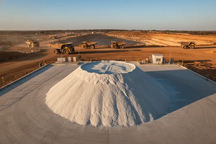 Kodal Minerals: Lithiumprojekt Bougouni trotz Mali-Unruhen stabil