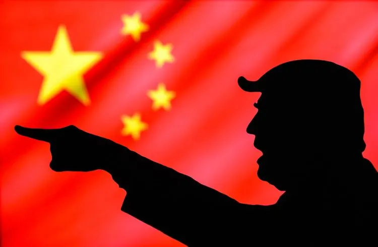Trump droht China und erhöht Chip-Zölle