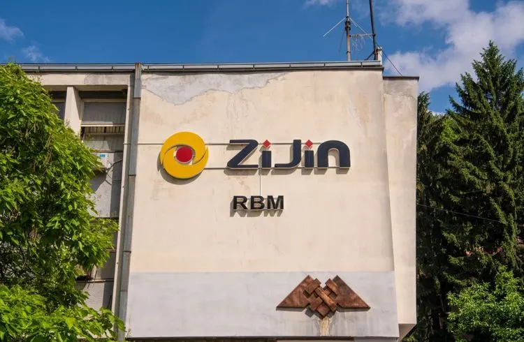 Zijin Mining übernimmt große Goldmine in Kasachstan
