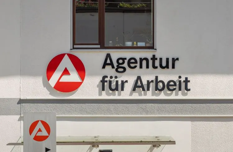 Arbeitslosenzahl überschreitet Drei-Millionen-Marke