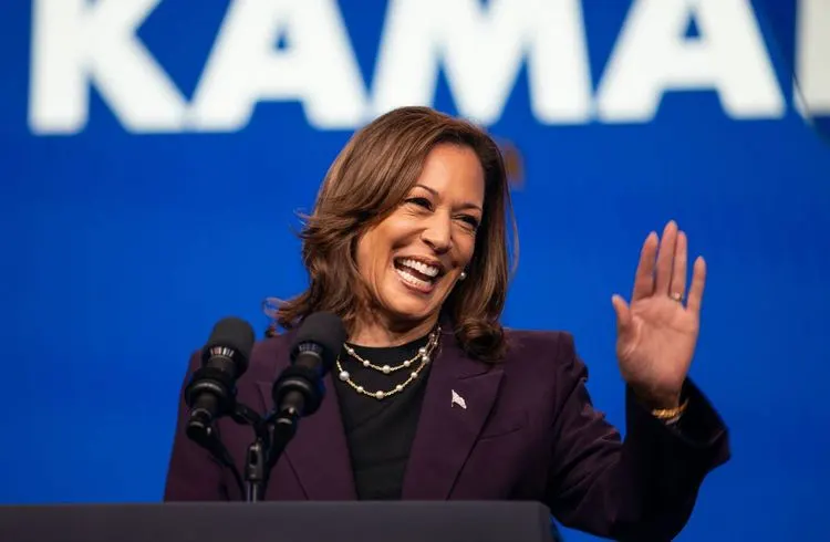 Harris' Abschlussrede betont Wahlbedeutung