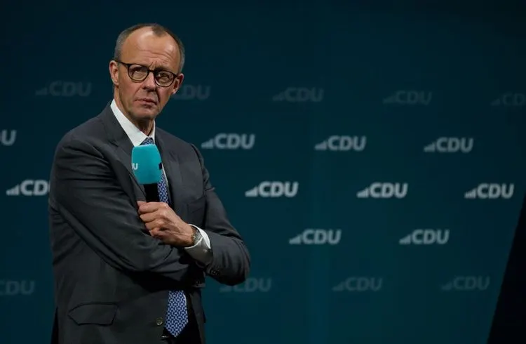 Merz fordert tiefgreifende Sozialreformen