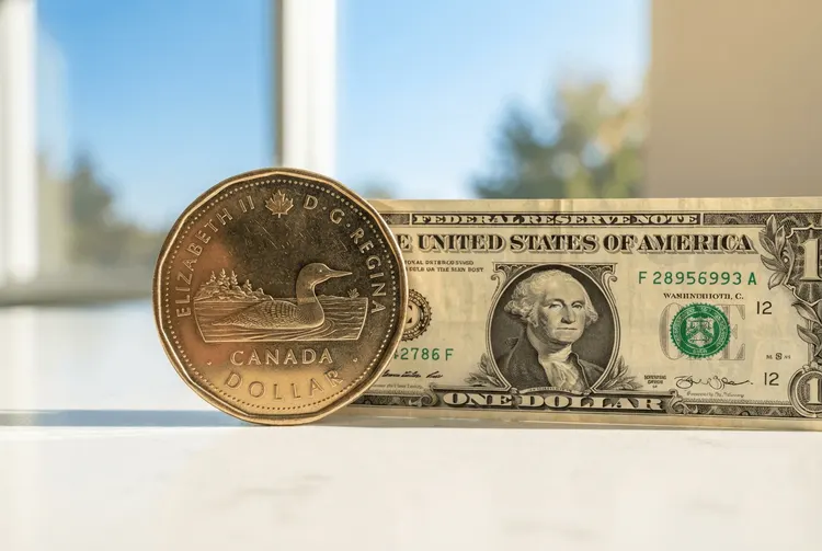Kanadischer Dollar unter Druck: US-Stärke und Zinsgefälle belasten