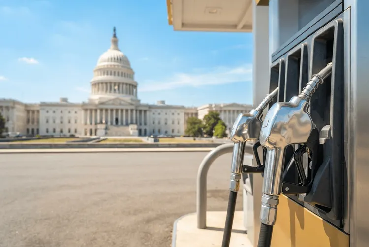 US-Dieselpreis auf Rekordhoch: Republikaner erwägt Exportverbot