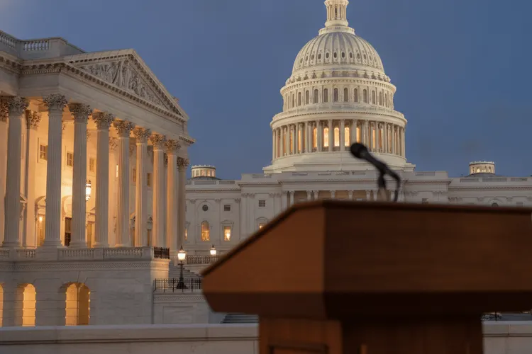 US-Senator Gallego treibt Cannabis- und Krypto-Regulierung voran