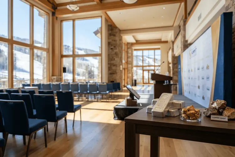 Precious Metals Summit Beaver Creek 2026: Giustra warnt vor Dollar-Krise