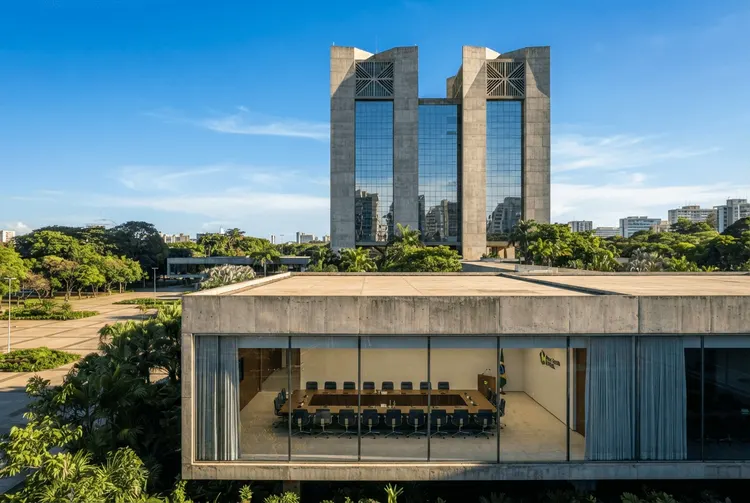 Brasilien: Zentralbank setzt auf vorhersehbare Zinsbewegungen bei Unsicherheit