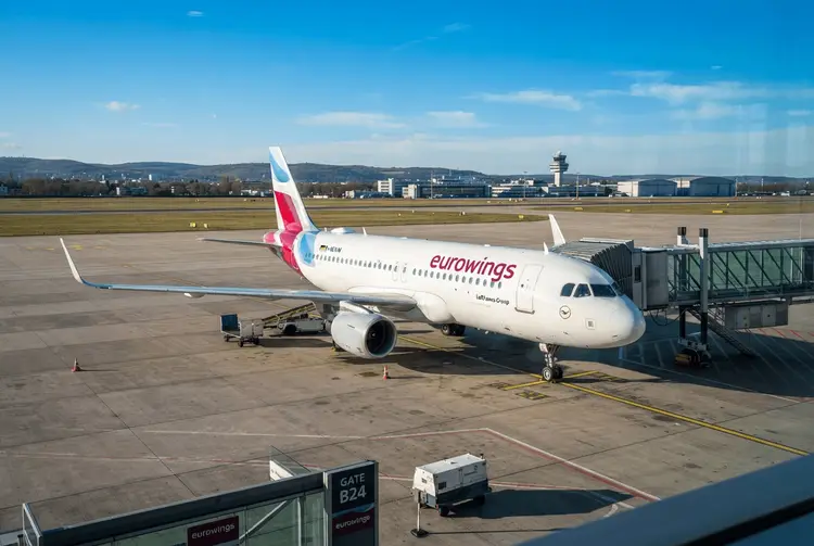 Eurowings prüft Kurzarbeit: Kerosin kostet fast 250 Millionen Euro extra