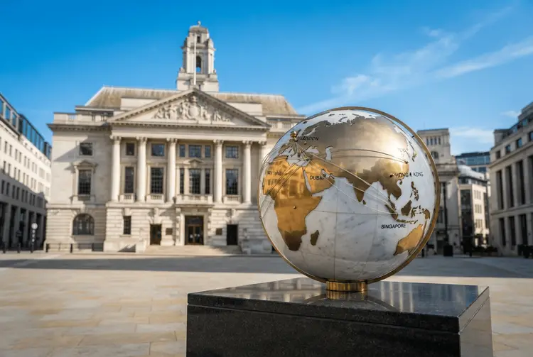 LSE-Chefin Hoggett fordert Steuerreform gegen Abwanderung britischer Firmen
