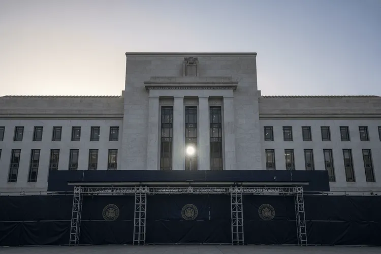 Powell wehrt sich: Fed-Chef warnt vor politischer Einmischung