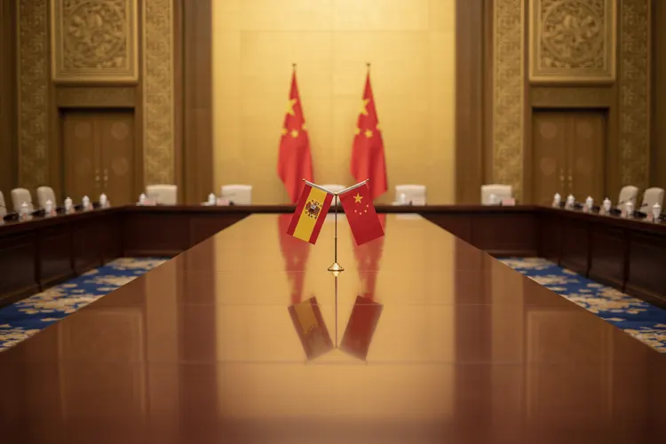 Xi und Sanchez bekräftigen engere Beziehungen in zerfallender Weltordnung
