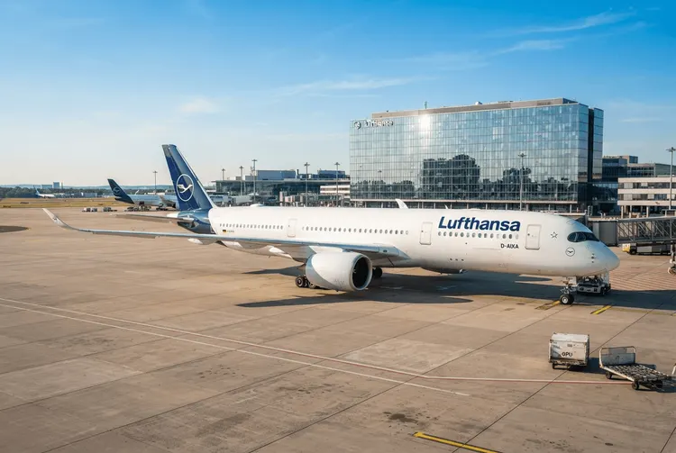 Lufthansa rechnet mit höheren Kerosin-Kosten wegen Iran-Krieg