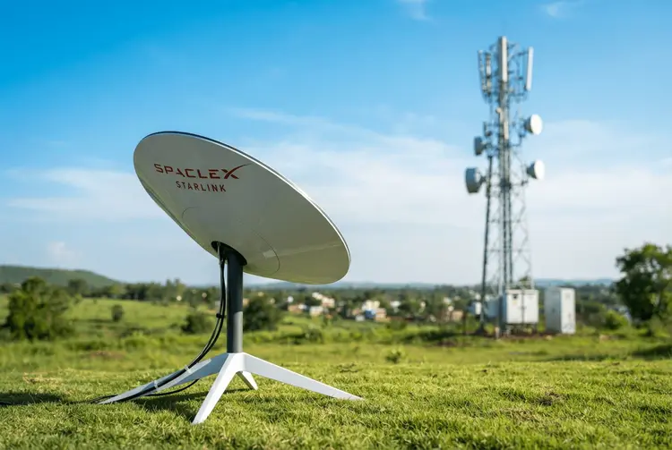Indien weist Musks Oligarchen-Vorwürfe zurück: Satelliten-Internet im Fokus