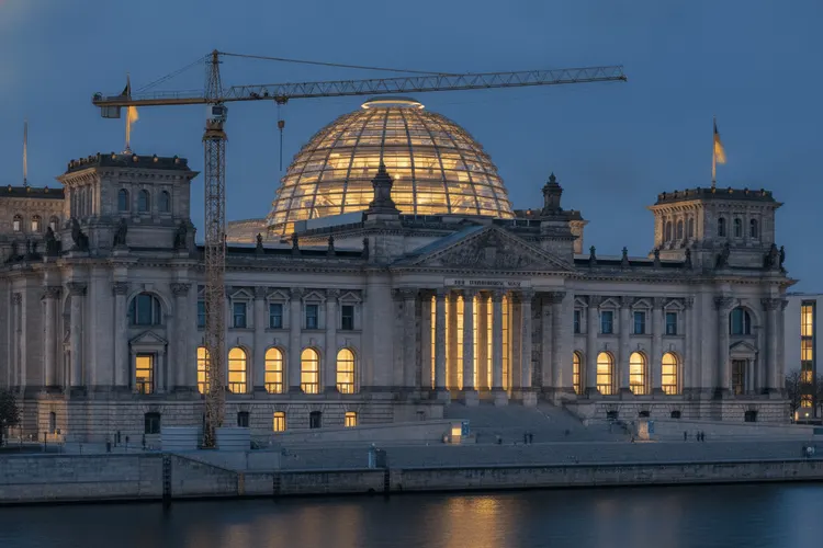 Ökonom lobt Koalitionsreformen: „Dieses Paket hilft wirklich"