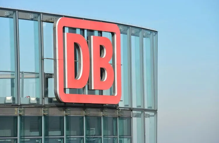 Monopolkommission empfiehlt Aufspaltung der Deutschen Bahn