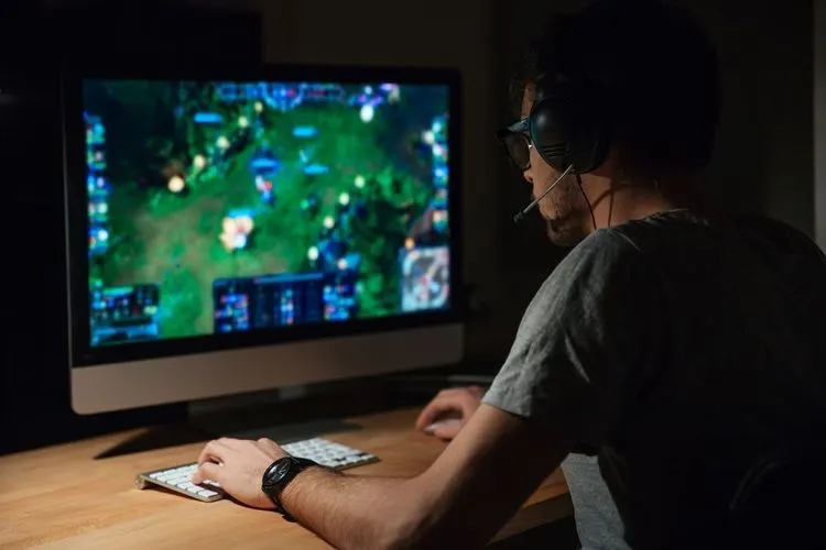 China geht jetzt auch gegen Online Gaming vor