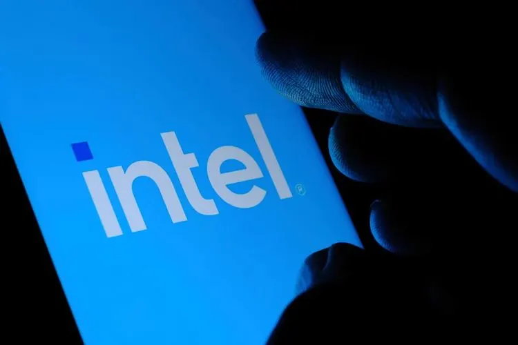 Intel will am aktuellen Chipmangel verdienen