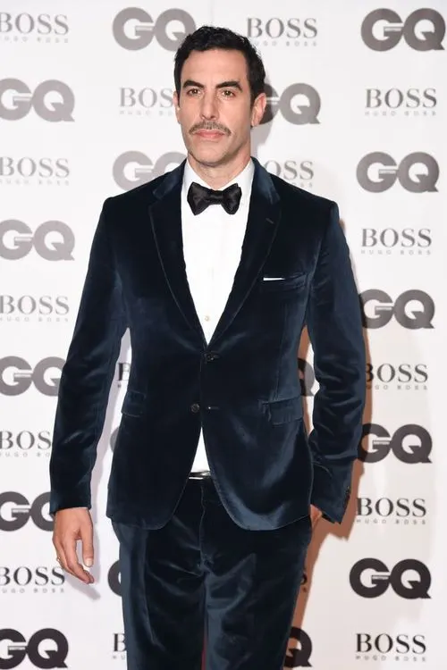 Sascha Baron Cohen verklagt Cannabisunternehmen