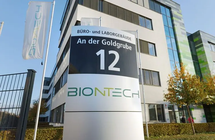 Patentstreit um Impfstoff: Curevac vs. Biontech vor Gericht