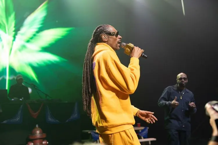 Snoop Dogg investiert in Cannabis-Startups