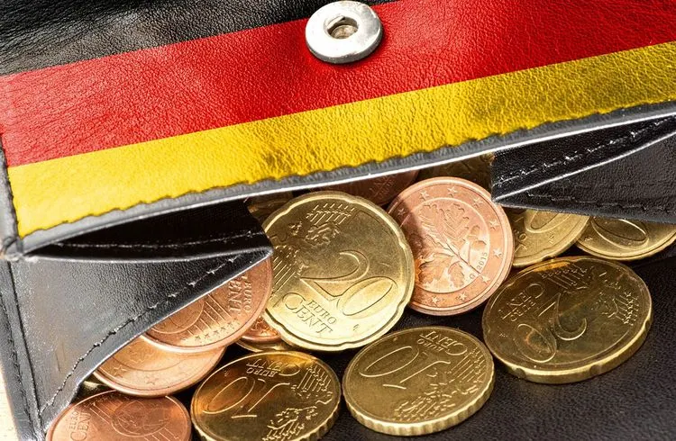 Debatte um Mindestlohn: Forderung nach Anhebung auf 14 Euro