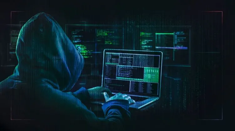 Unternehmen bauen Cyber-Abwehrsysteme auf