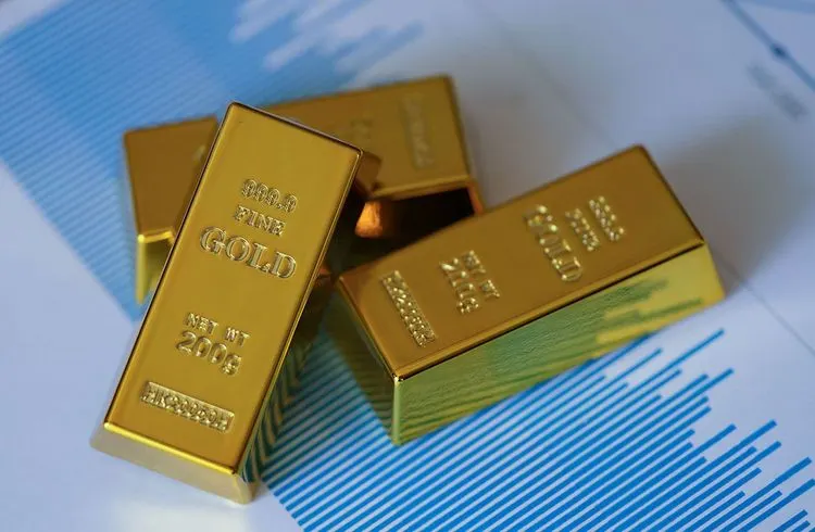 Goldpreis im Spannungsfeld der Zinspolitik