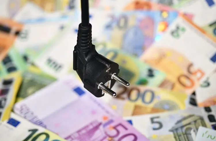 Erzeugerpreise sinken weiter, Energie wird günstiger